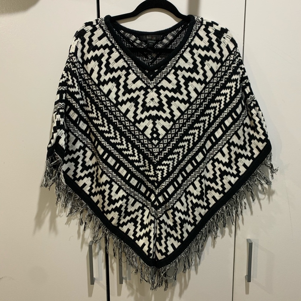 Style & Co. Black and White Poncho